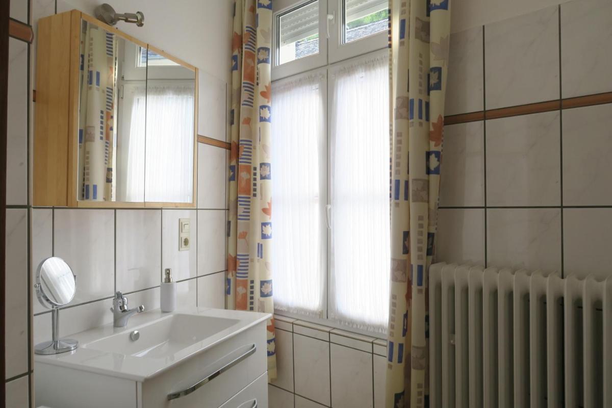 Heuser Apartment *